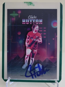 2024 PARKSIDE NWSL CLAIRE HUTTON RC RETRO SIGNATURE SERIES AUTO SER# 1/89 - Picture 1 of 2