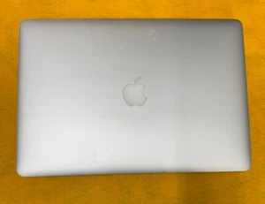 2015 Macbook Pro AS IS - Photo 1/6