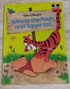 Winnie the Pooh and Tigger Too (Disney's Wonderful World of Reading) Hardcover  - Bild 1 von 6