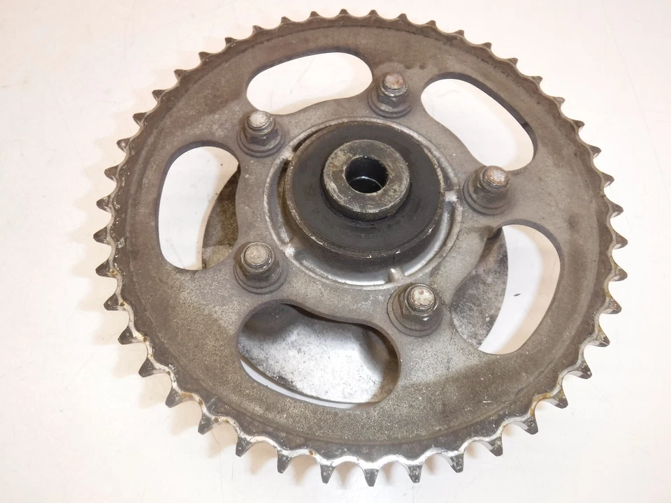 01-02 SUZUKI SV650 OEM BUJE PORTADOR DE PIÑÓN TRASERO  Foto 1 de 4