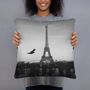 Basic Pillow black and white Paris - French Eiffel tower - Picture 1 of 7