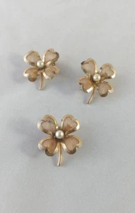 Vintage Coro Gold Tone Mesh Shamrock Broch 4 Leaf Clover Pin Lot - Picture 1 of 11