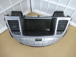 09-14 Hyundai Genesis Navigation Navi Screen Radio Dash Bezel Climate Control - Picture 1 of 21