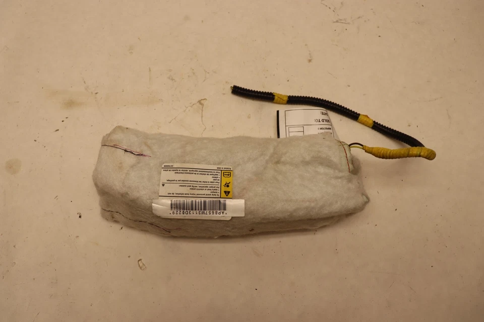 Cadillac CTS 2008-2009 asiento delantero derecho del lado del pasajero SRS bolsa de aire OEM Foto 1 de 4