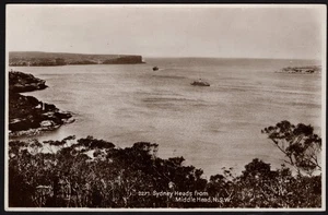 Australian B & W Real Photo Postcard. "Sydney Heads from Middle Head". Unposted - Picture 1 of 2