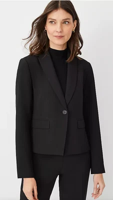NEW ANN TAYLOR BLACK SHORTER ONE BUTTON FLUID CREPE BLAZER JACKET SIZE 10 - Image 1 of 4