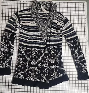 Coogi Winter Style Womens Cardigan Knit Long Sleeve Mid Length Open Snowflakes - Picture 1 of 7
