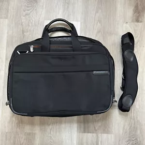 Briggs & Riley Travelware Expandable 17"x 13" Laptop Bag Black BB104X-4 READ - Picture 1 of 12
