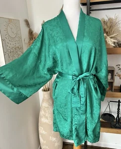 Vintage Gold Label Victoria’s Secret O/S Green Silky Robe - Picture 1 of 5