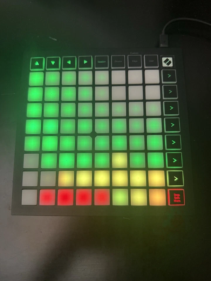 Novation Launchpad Mini MK3 64-Pad Grid USB MIDI Controller for Ableton Live   - image 1 of 4
