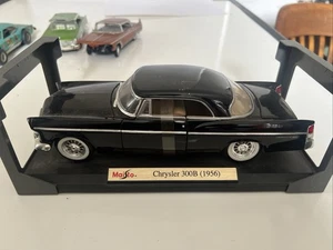 Maisto 1:18 Scale 1956 Black Chrysler 300B Diecast Car - Picture 1 of 8