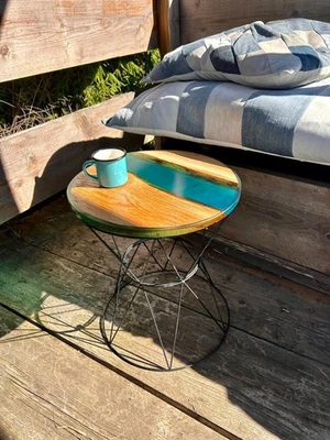 Luxury Blue Clear Epoxy Side Table – Handmade Resin Art End Table - Image 1 of 4