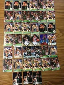 Lotto carte Milwaukee Bucks Basketball Rookie (39 carte) vari anni giocatori - Foto 1 di 1