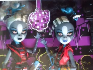 Poupées Monster high zombie shake Meowlody et Purrsephone neuf en boite - Imagen 1 de 4