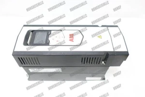 ACS880-01-07A6-5+E200 ABB Ac Vfd Drive 400/480/500v-ac 0-500hz 0-500v-ac 6.6kva - Picture 1 of 6
