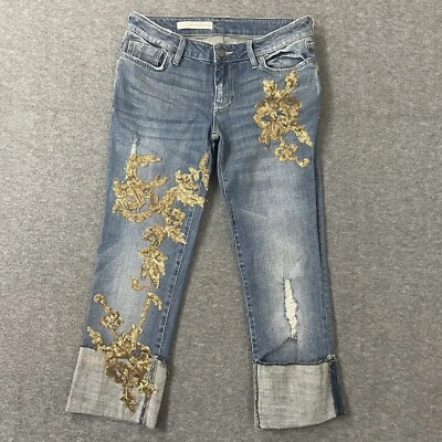 Pantalones de mezclilla PILCRO {Anthropologie} Hyphen Boy Fit puños altos recortados lentejuelas doradas 26 Foto 1 de 4