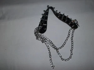 Spalline spunte ecopelle con catene nere nip punk goth metal cyberpunk - Foto 1 di 2