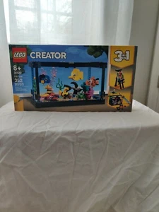 LEGO Creator 3 in 1 Fish Tank (31122). NIB and Shipping to Canada!  - Picture 1 of 1