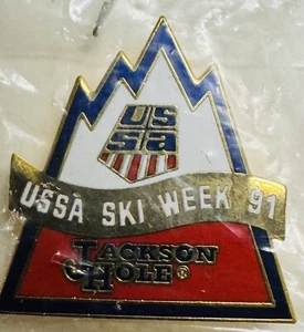 Vintage New Sealed USSA Ski Week '91 Jackson Hole Wyoming Ski Pin - Picture 1 of 2