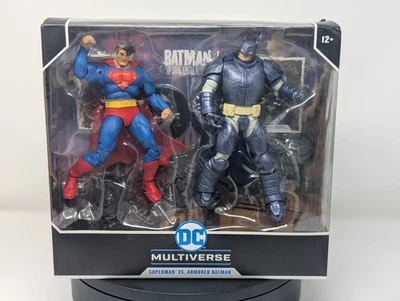 Superman Vs. Armored Batman - Batman: TDKR (paquete de 2) | McFarlane DC Multiverse Foto 1 de 4