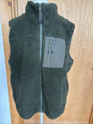 Bass Outdoor Teddy Sherpa Vest Jacket Mens L Moss Lined EUC - Image 1 of 4