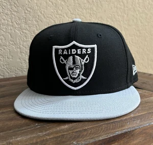 Las Vegas Raiders 59FIFTY Fitted Hat Size 7 1/2 NFL New Era Black Gray NWOT - Picture 1 of 5