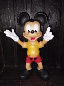 DE COLECCIÓN RARA ARGENTINA WALT DISNEY MICKEY MOUSE FIGURA GRANDE DE GOMA RAYITO DE SOL - Imagen 1 de 9