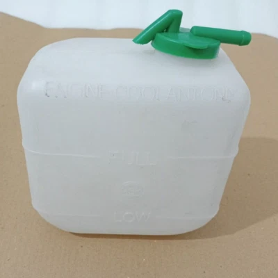 Water Reservoir Tank For Suzuki SWIFT CIAZ ERTIGA GRAND VITARA IGNIS |Fit For Foto 1 de 4