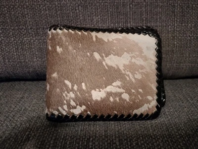 Cartera Plegable Vintage Piel de Vaca con Cordones de Cuero Negro Hecha en México Foto 1 de 4