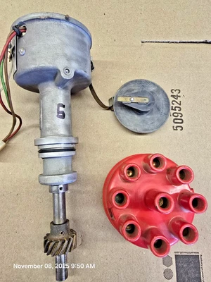 Mallory Unilite Electronic Ignition Distributor Ford 260,289,302 - Image 1 of 4