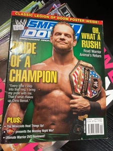 WWE WWF SMACKDOWN Magazine - October 2005 - Chris Benoit + LOD Poster - Picture 1 of 4