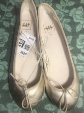 gap foldable ballet flats