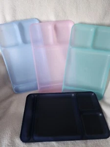TUPPERWARE Nuove IMPRESSIONI VASSOI DA PRANZO Set di 4 - Foto 1 di 2