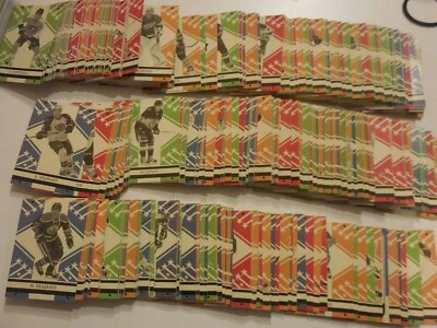 2011/2012 O-Pee-Chee Retro 301-625 U PICK  - Image 1 of 3