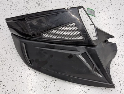 Panel lateral izquierdo negro Arctic Cat usado OEM 2718-793 Bearcat Lynx 2000 T570 Foto 1 de 4