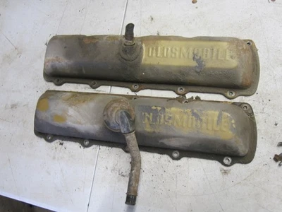 OLDSMOBILE CUTLASS 350 ROCKET GOLD SCRIPTED LETTERED VALVE COVERS OEM - Image 1 of 4