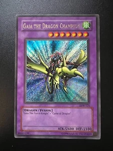 Gaia el Dragón Campeón LOB-125 Error de Impresión Ultra Nombre Secreto Raro En muy buen estado/casi nuevo Yugioh - Imagen 1 de 2