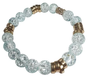 Light Green Minimalist Crackle Beaded Bracelet - Picture 1 of 2