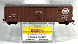 MICRO-TRAINS Z SCALE 50' RIB SIDE BOX CAR MISSOURI PACIFIC 51100172 - Picture 1 of 3
