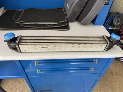 Intercooler de ar Mini Cooper N14 N18 fabricante de equipamento original 2751277-07 (caixa E) - Imagem 1 de 4