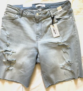 Judy Blue Light Blue Denim Bermuda Shorts 2XL-(Waist-36" Inseam-9") NEW w/Tags - Picture 1 of 8
