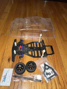 De colección Team Associated Nuevo RC12L Fibra de Carbono Chasis Carrocería Nueva De Colección - Imagen 1 de 8