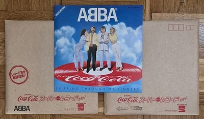 ABBA COCA COLA 7" PICTURE SINGLE PROMO & SLEEVE "SLIPPING THROUGH MY FINGERS" - Bild 1 von 4
