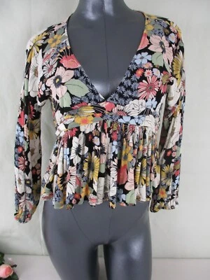 Top O'Neill Mary Negro Floral Boho Recortado Volantes Playa Flotante Talla S Foto 1 de 4