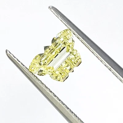 GIA Certified Natural Loose Butterfly Special Cut Diamond 1.01 Ct Yellow Color - Image 1 of 4