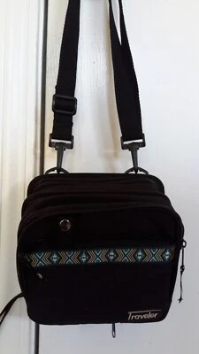 Traveler by MOTION SYSTEMS Reproductor de CD/Soporte de CD Negro Bolso Acolchado/Correa Bandolera Foto 1 de 4