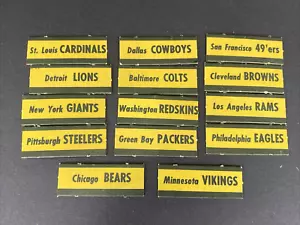 Vintage 1960’s GOTHAM All-Star Electric Football Game Scoreboards TEAM Signs - Bild 1 von 3
