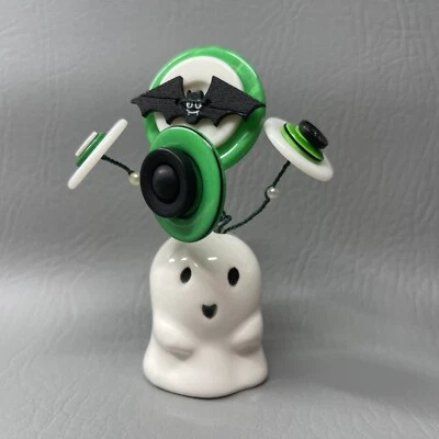 Button Flower Bouquet In Ghost S&P Shaker White Green Black Bat Halloween Decor - Изображение 1 из 4