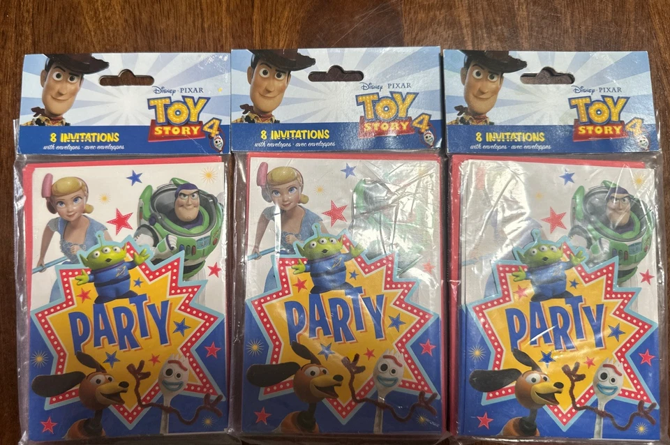 Toy Story 4 invitaciones de suministros de fiesta - 24 en total - 3 paquetes de 8 Foto 1 de 1