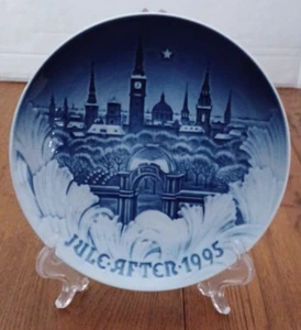 BING & GRONDAHL 1995 Jule After Plate THE TOWERS OF COPENHAGEN Preowned - Picture 1 of 17